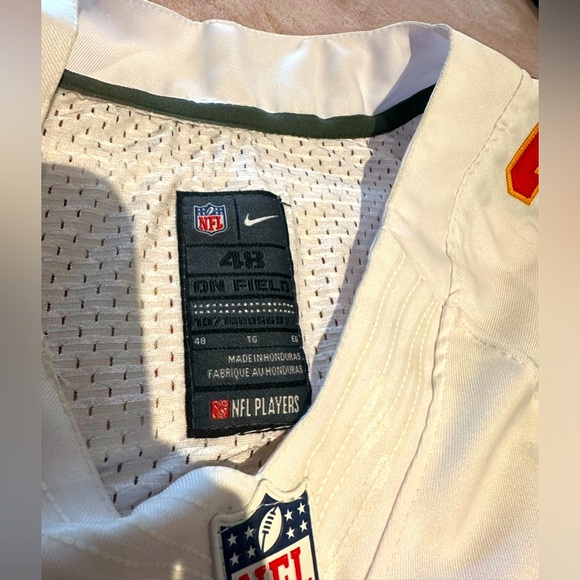 Jamaal Charles #25 NFL Chiefs Fan stitched Football Jersey - Picture 2 of 8